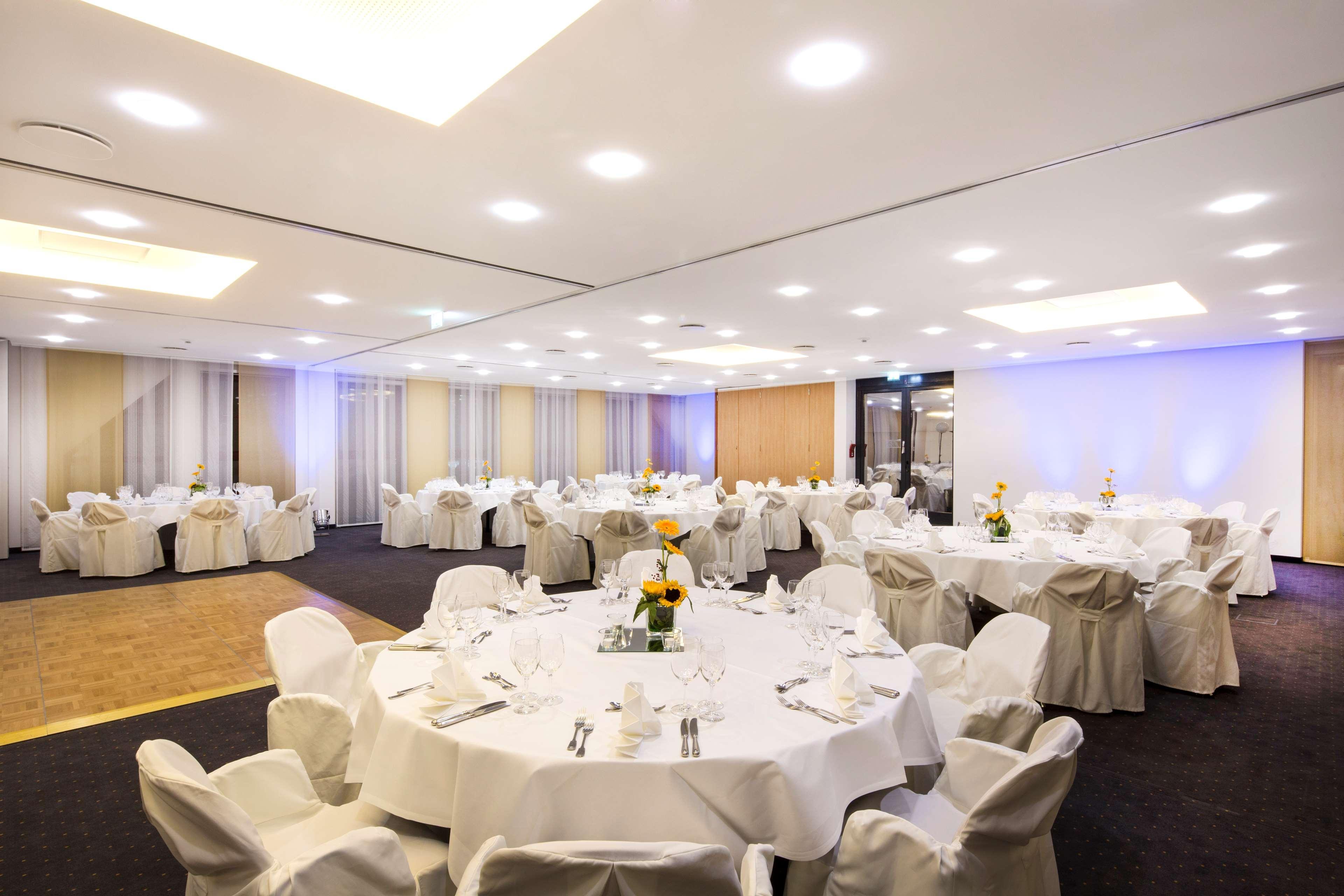 Best Western Plus Hotel Am Schlossberg Nuertingen Exterior photo